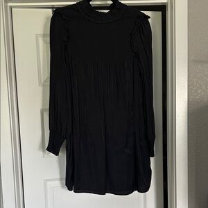 Elegant Black Long Sleeve Dress